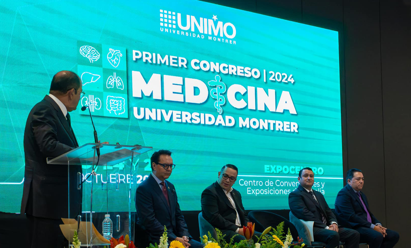 Se realiza el Primer Congreso de Medicina de Universidad Montrer impulsando el desarrollo profesional