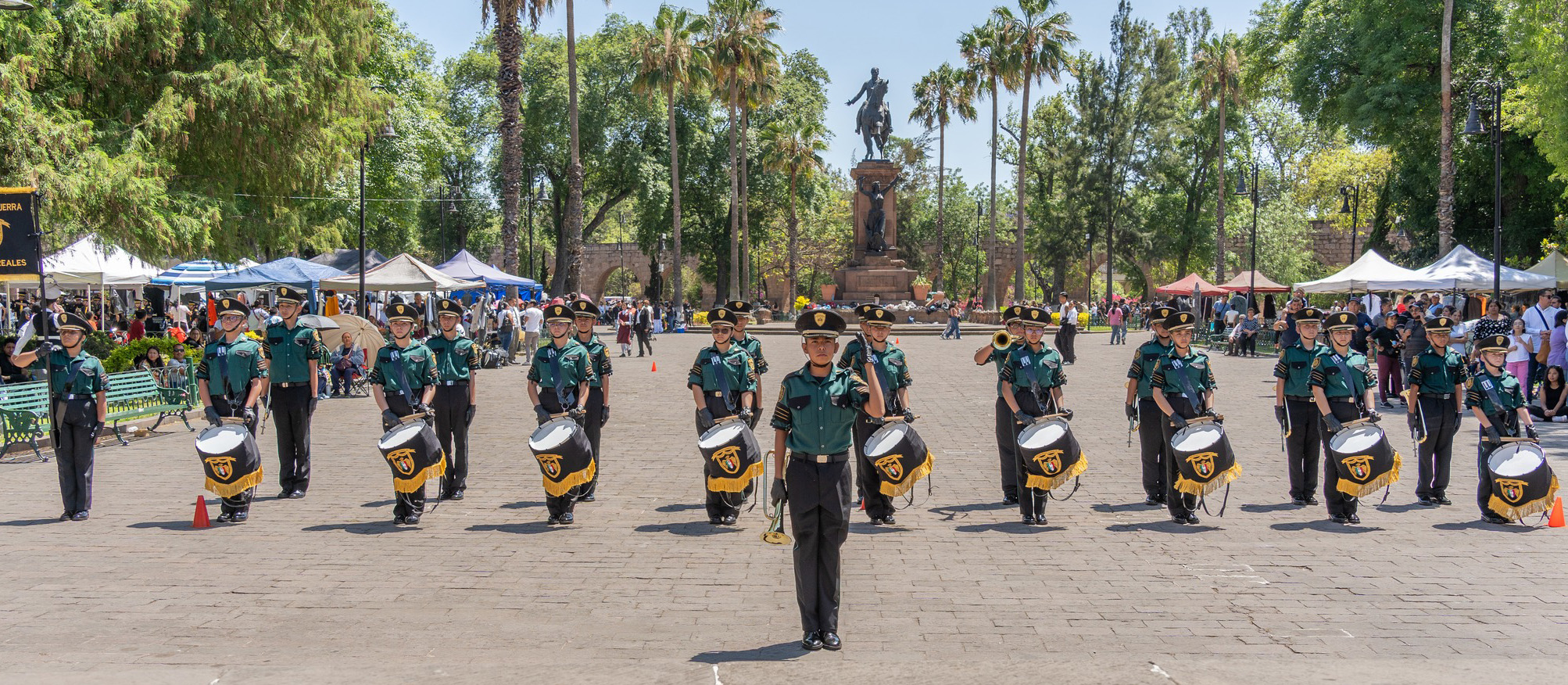 Compromiso cívico y formación integral en la 3ra Copa Montrer de Bandas de Guerra y Escoltas de Bandera