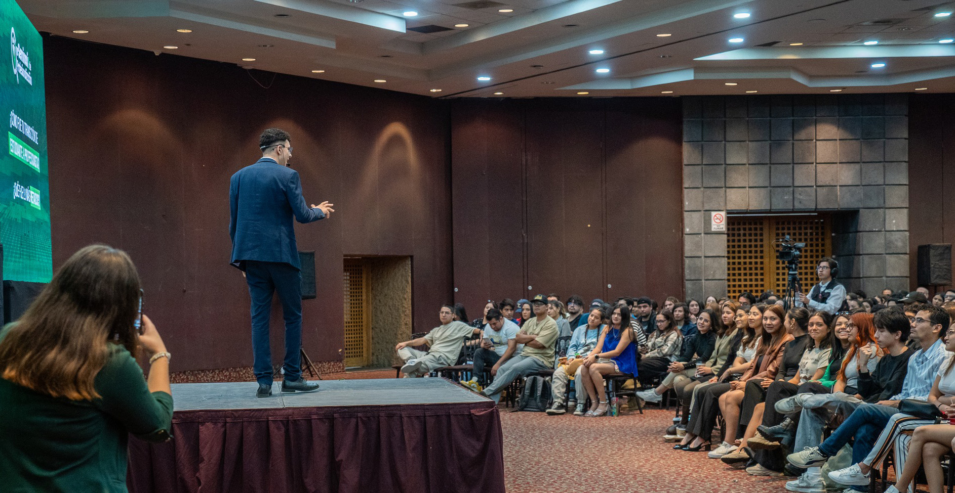 El 10º Seminario de Profesionalización refuerza la preparación de estudiantes para su ingreso al mundo laboral