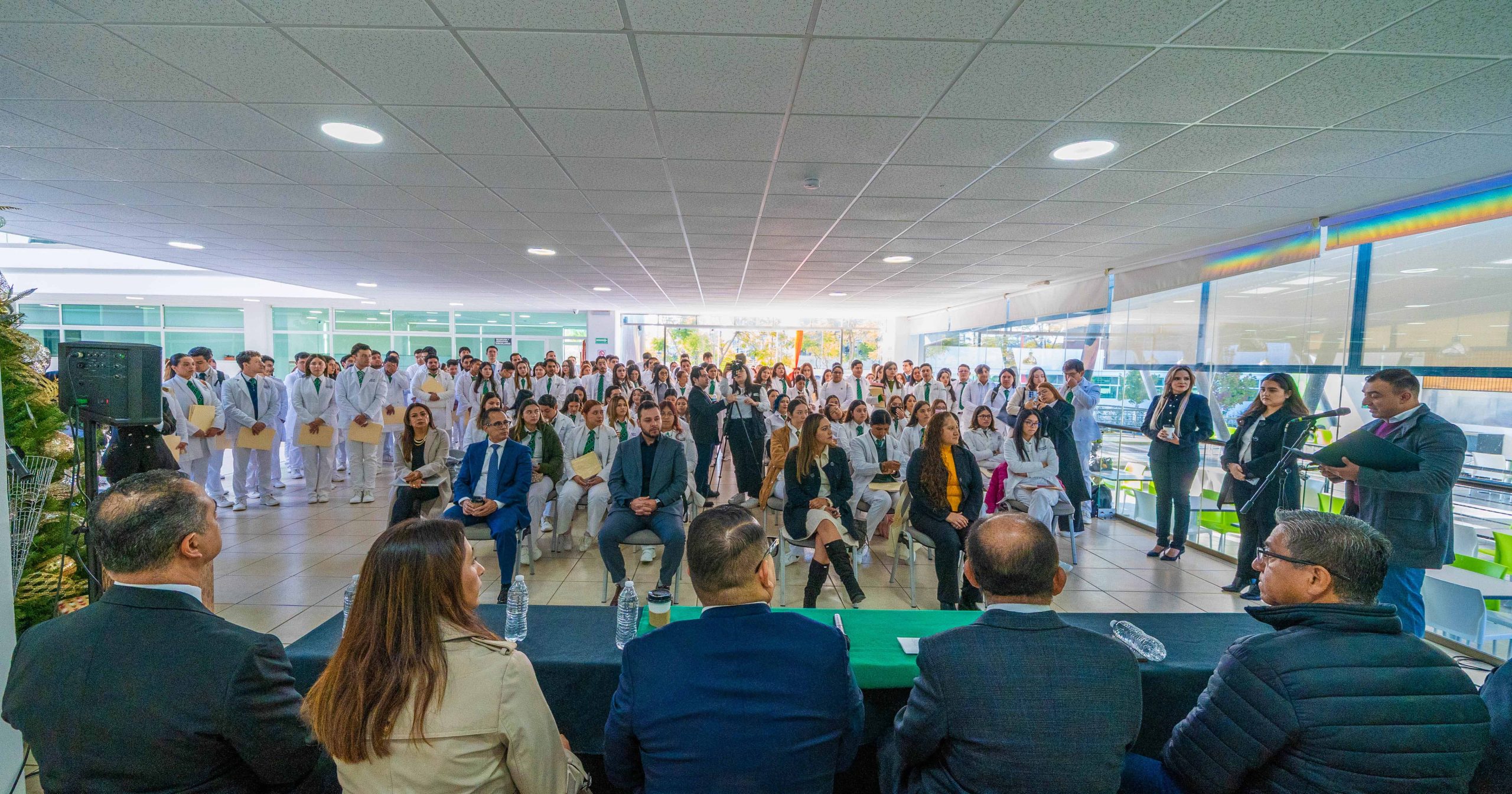 Universidad Montrer celebra la asignación de campos clínicos para la primera generación de Medicina