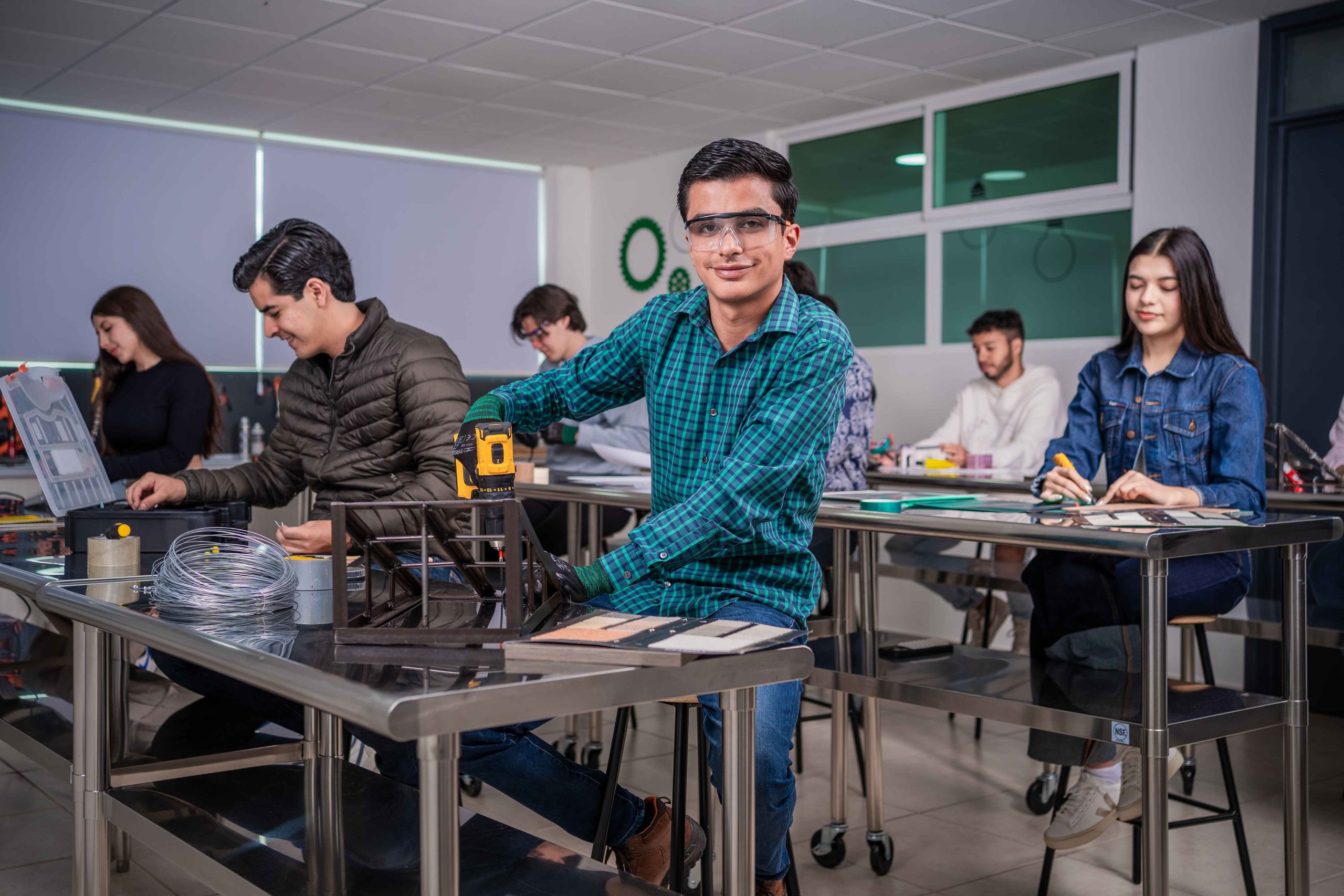 Licenciatura en Ingeniería Industrial y de Procesos